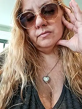 JennyInVegas online show from 10/23/25, 06:28