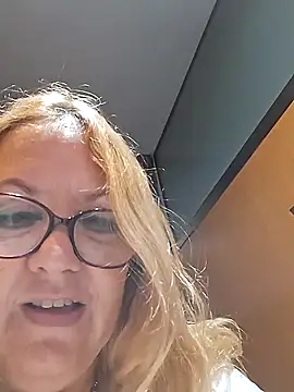 JennyInVegas online show from 04/01/26, 04:59