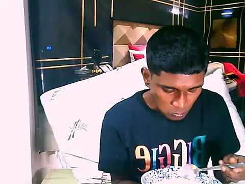 IndianThuggin online show from 04/23/26, 02:30