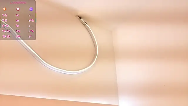 Snapshot of lulu_wonder chatting on 12/01/25, 08:36 lulu wonder online show from 12/01/25, 08:36