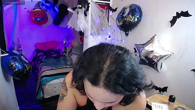 Ladyswap online show from 10/21/25, 03:07