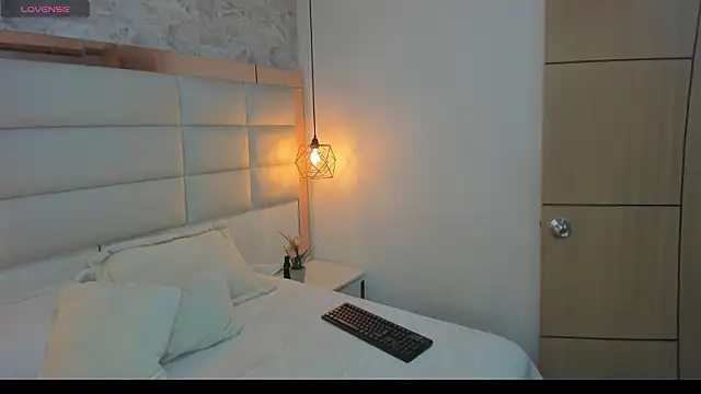 Sofia clk online show from 03/14/26, 03:12