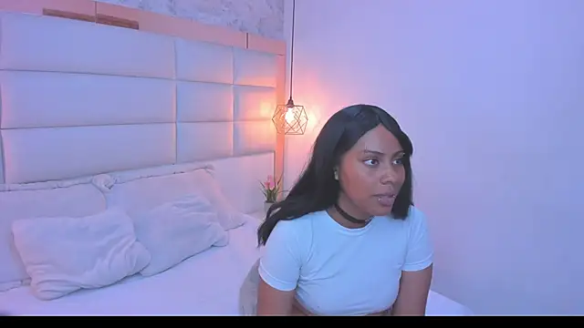 Sofia clk online show from 04/15/26, 03:35