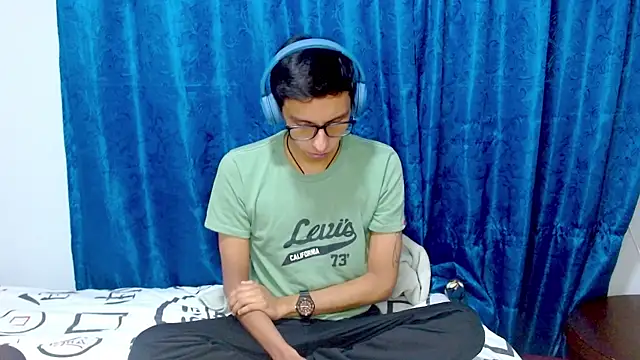 DavTwink3100 online show from 01/15/26, 02:16