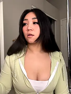 Snapshot of babygirlesme chatting on 12/18/25, 07:31 babygirlesme online show from 12/18/25, 07:31