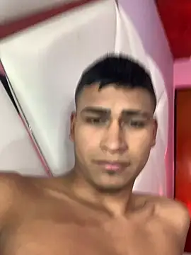 Emiliano Reyes online show from 01/15/26, 04:28