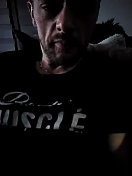 Snapshot of MaxouC59000 chatting on 10/29/25, 01:19 MaxouC59000 online show from 10/29/25, 01:19