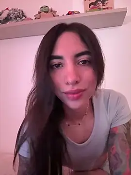 valeriahornier online show from 03/05/26, 01:45