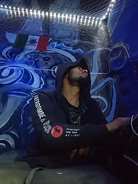 vergueo3 online show from 04/22/26, 05:32