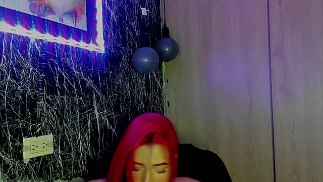 Snapshot of sweetcherryyy_ chatting on 11/05/25, 03:50 sweetcherryyy online show from 11/05/25, 03:50