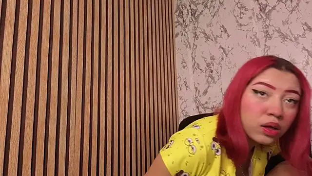 Snapshot of sweetcherryyy_ chatting on 12/15/25, 06:50 sweetcherryyy online show from 12/15/25, 06:50