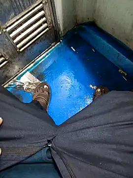 RNlov online show from 11/14/25, 12:31