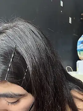 milky denni online show from 10/22/25, 01:06