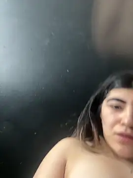 milky denni online show from 04/25/26, 04:37