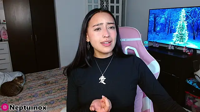 Neptuno x online show from 12/21/25, 08:27