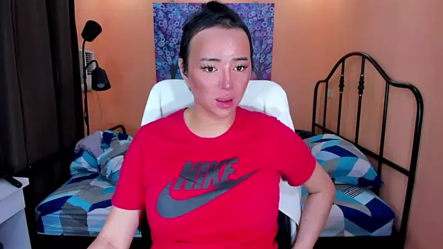 Snapshot of selfsuckertrans4u chatting on 10/29/25, 02:19 selfsuckertrans4u online show from 10/29/25, 02:19