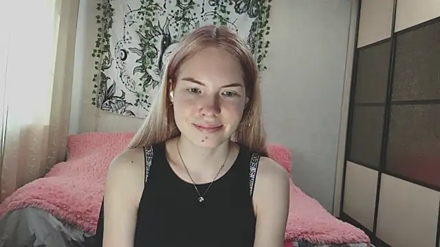 Snapshot of VETT_KITTY chatting on 11/29/25, 06:49 VETT KITTY online show from 11/29/25, 06:49