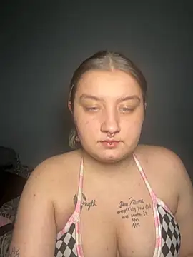 Kayliee420 online show from 11/25/25, 02:11