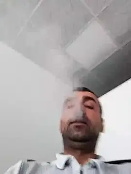 Bugattiveyron1 online show from 10/20/25, 01:00