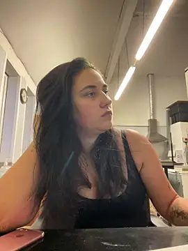 YourFrenchFeliciexo online show from 12/18/25, 04:13