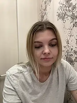 Snapshot of MandyBankss chatting on 10/27/25, 06:50 MandyBankss online show from 10/27/25, 06:50