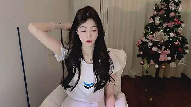 Onecutelittle online show from 01/12/26, 07:24