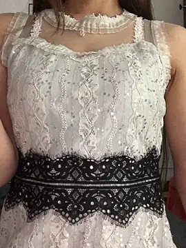 Kylie beem online show from 06/07/26, 07:34