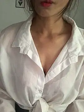 Kylie beem online show from 07/12/26, 08:38