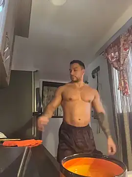 FreszX online show from 02/25/26, 04:05