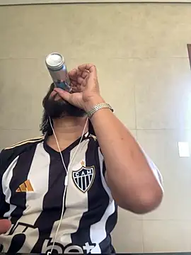 LoboCachorro online show from 11/21/25, 03:00