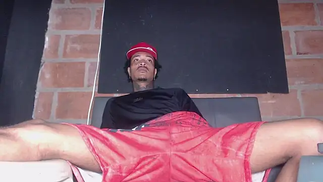 Snapshot of Anaconda_larga chatting on 02/22/26, 01:42 Anaconda larga online show from 02/22/26, 01:42