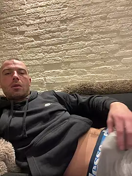 Rotteei1 online show from 02/07/26, 08:51