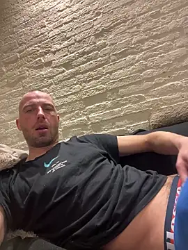 Rotteei1 online show from 03/03/26, 06:19