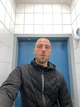 Rotteei1 online show from 04/21/26, 12:44