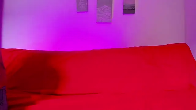Nikki  uwu online show from 07/08/26, 08:46