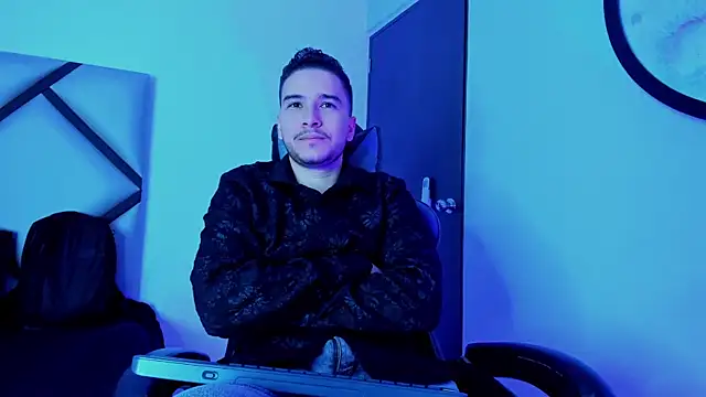 mike 257 online show from 10/28/25, 11:36