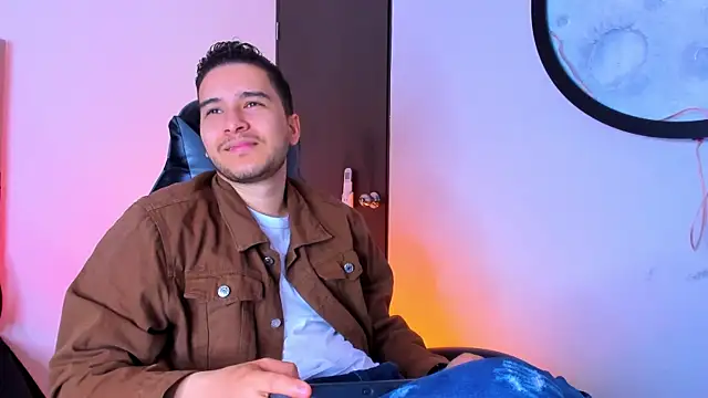 mike 257 online show from 11/12/25, 11:43