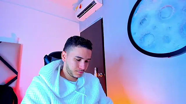 mike 257 online show from 11/24/25, 11:54