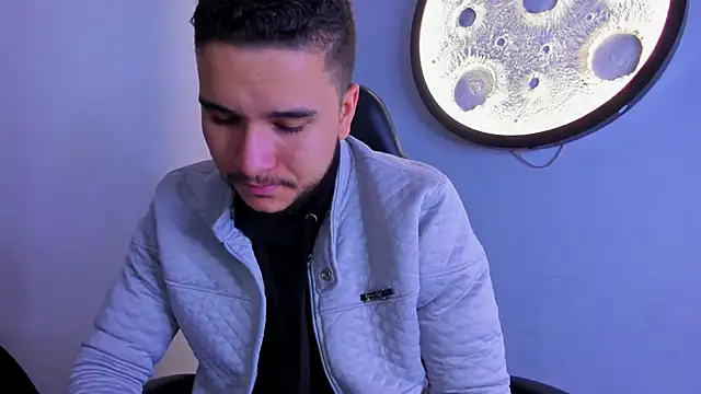 mike 257 online show from 04/23/26, 11:31