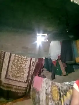 Hot cauple indian online show from 11/01/25, 04:47