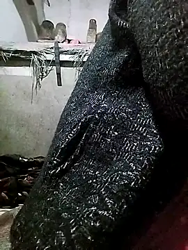 Hot cauple indian online show from 03/18/26, 01:09