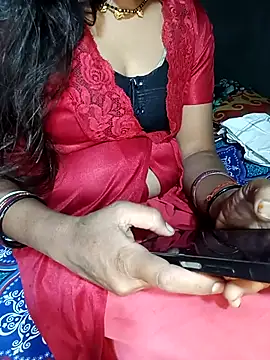 Snapshot of Hot_cauple_indian chatting on 05/15/26, 04:58 Hot cauple indian online show from 05/15/26, 04:58