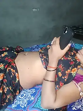 Snapshot of Hot_cauple_indian chatting on 05/23/26, 04:50 Hot cauple indian online show from 05/23/26, 04:50