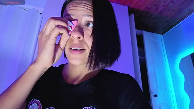 Aria Russo online show from 04/09/26, 02:44