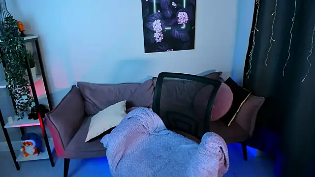 fairy tara online show from 11/19/25, 05:51