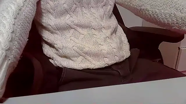 Snapshot of topg84 chatting on 01/06/26, 05:38 topg84 online show from 01/06/26, 05:38