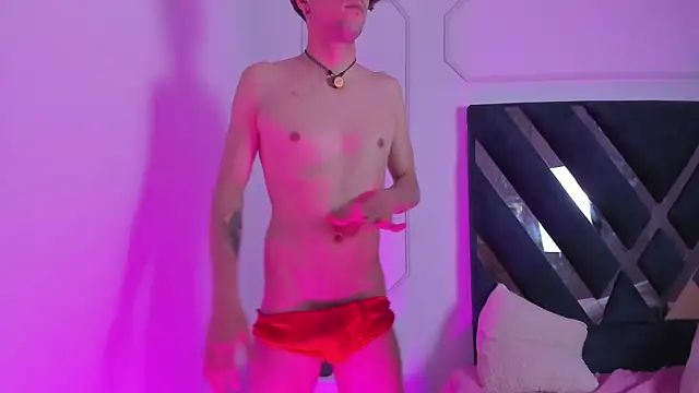 ScaraAndTomy online show from 04/21/26, 01:42