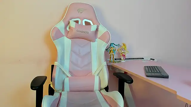 SantiOlsen online show from 12/19/25, 09:55