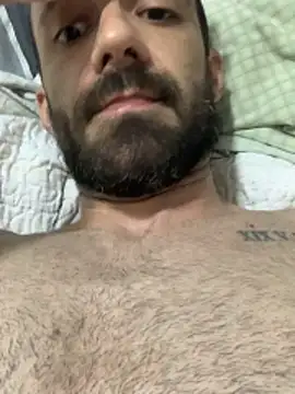 Snapshot of Brhotttt chatting on 11/02/25, 11:29 Brhotttt online show from 11/02/25, 11:29