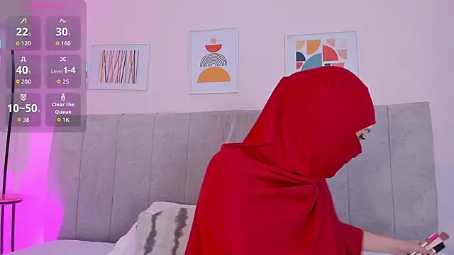 fatiima  online show from 11/28/25, 07:05